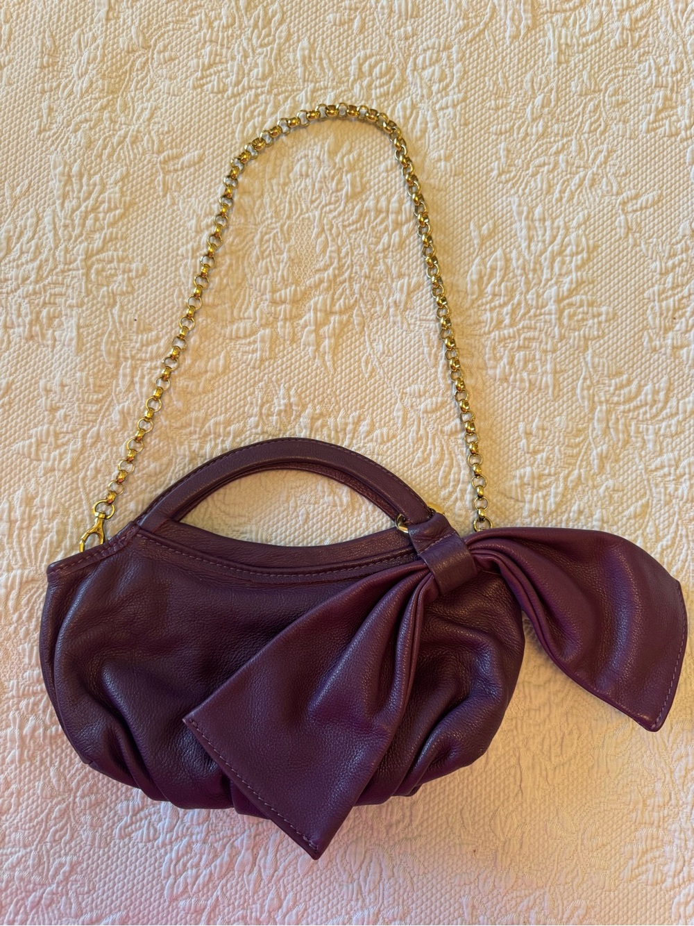 Sofia C genuine leather clutch made in Italy Egglant color